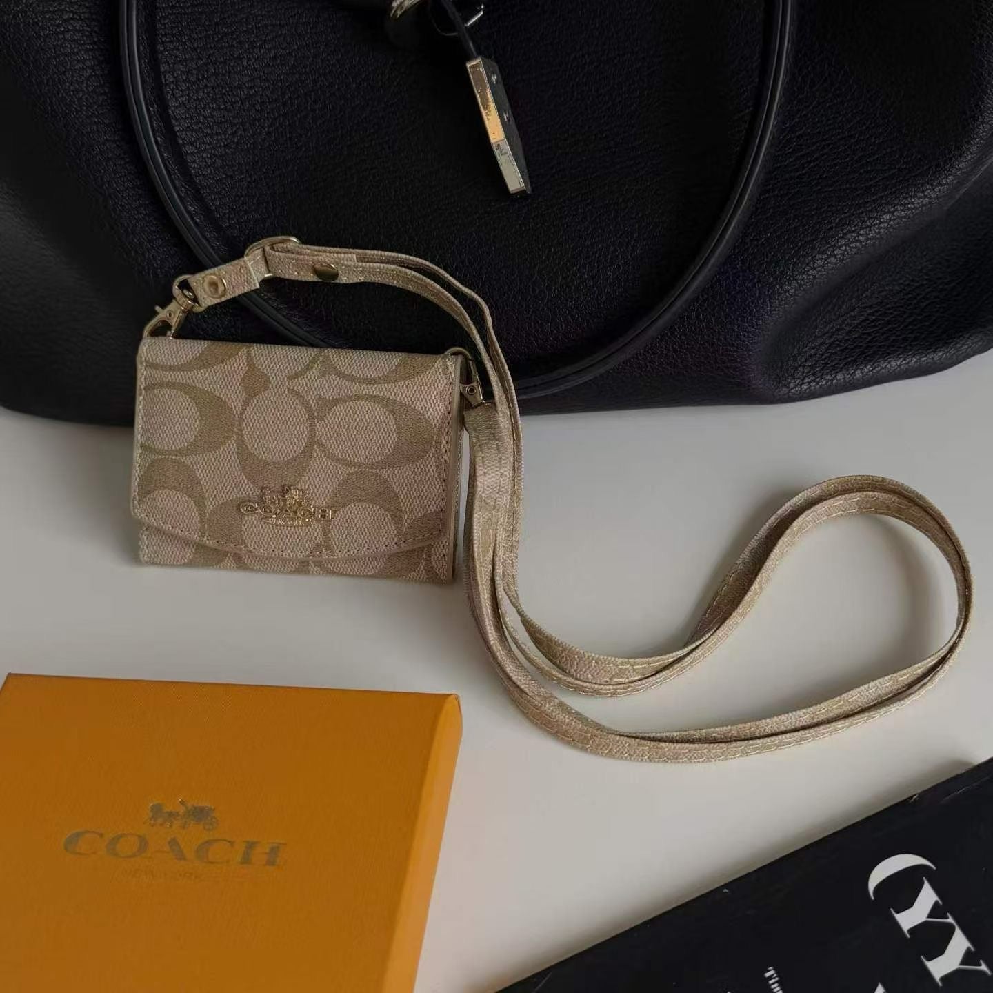 Fashion Shoulder Chain Card Wallet