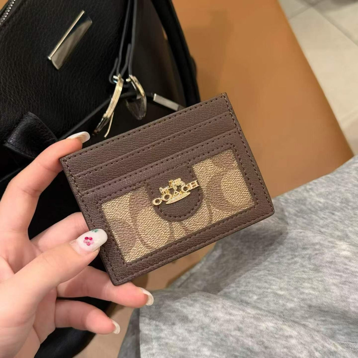 Fresh Card Holder