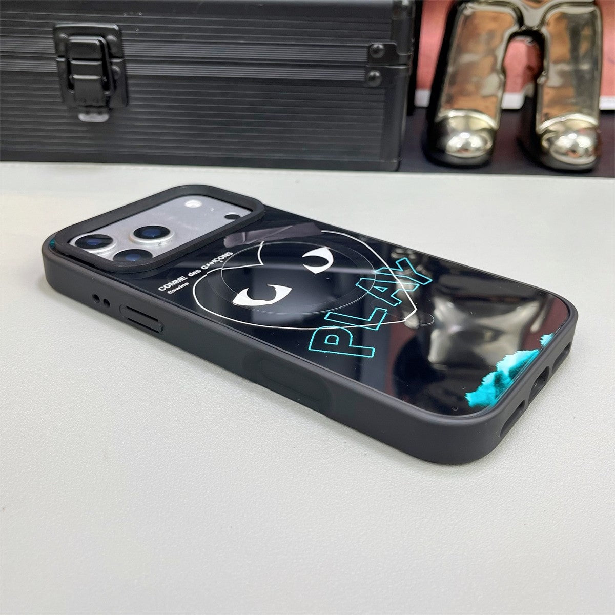 Heart Design  x MagSafe iPhone Case