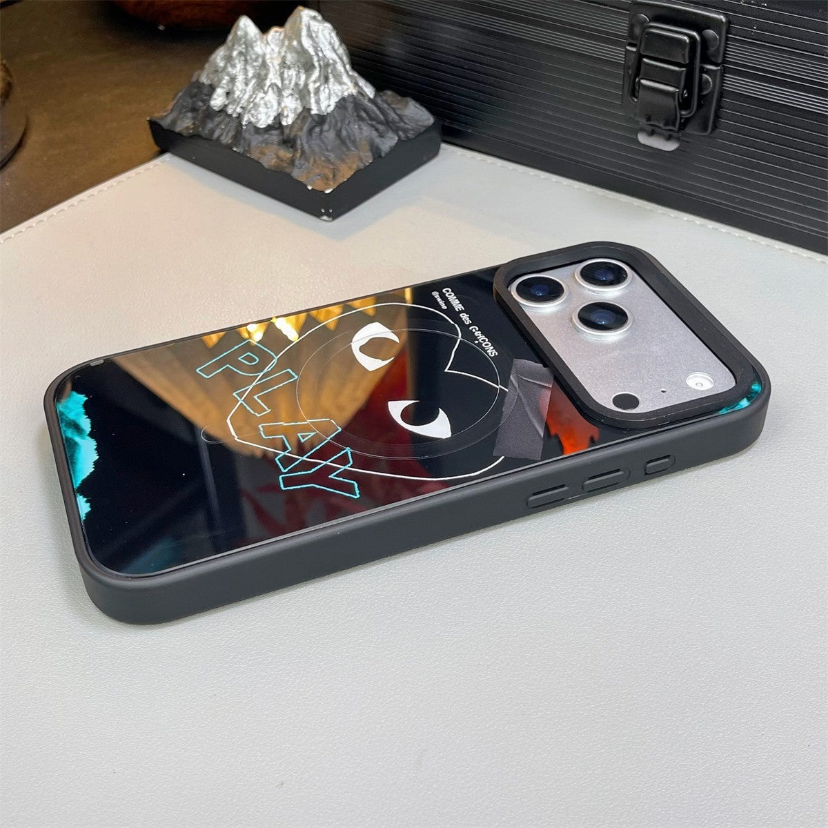 Heart Design  x MagSafe iPhone Case