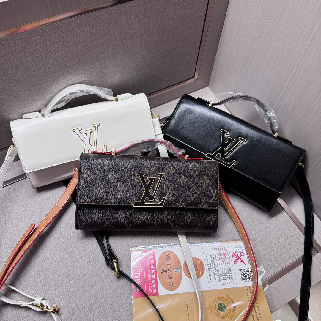 Luxe Texture Leather Handbag