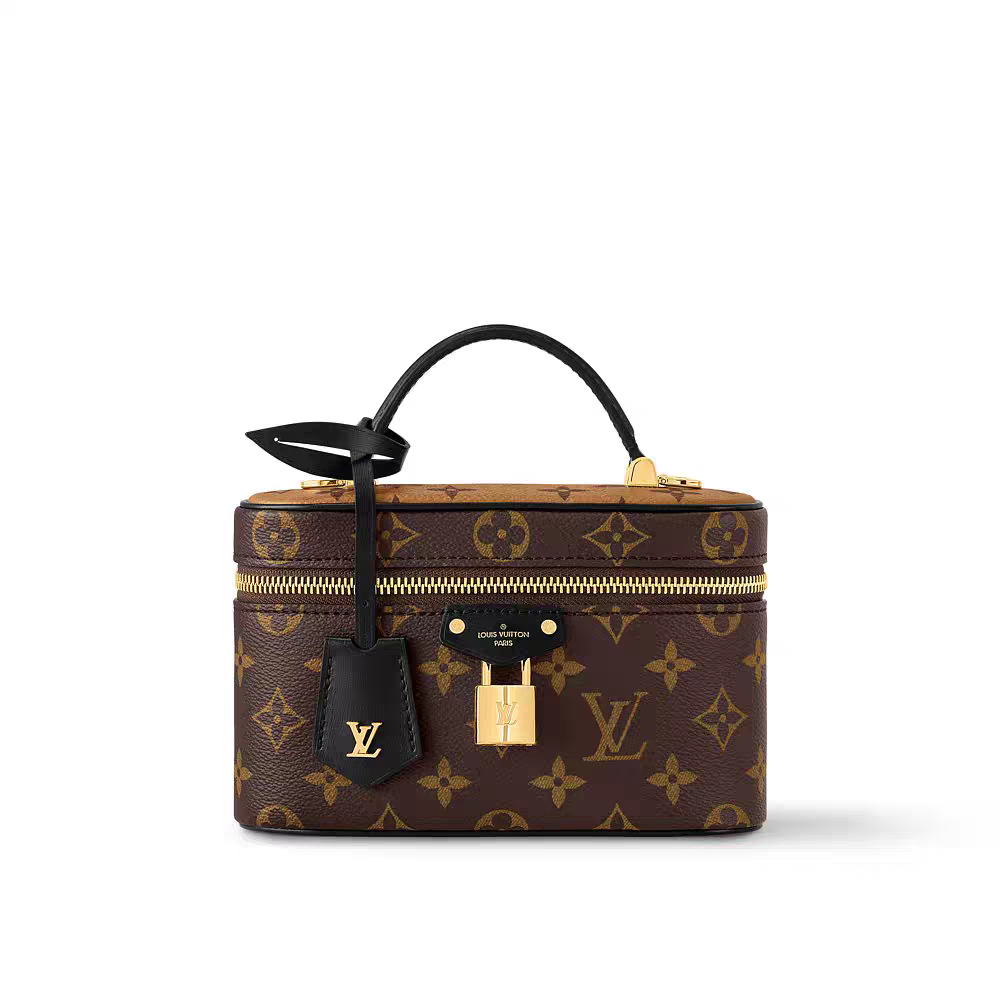 Vintage-Inspired Box hand bag – Elegant Monogram Tote Box