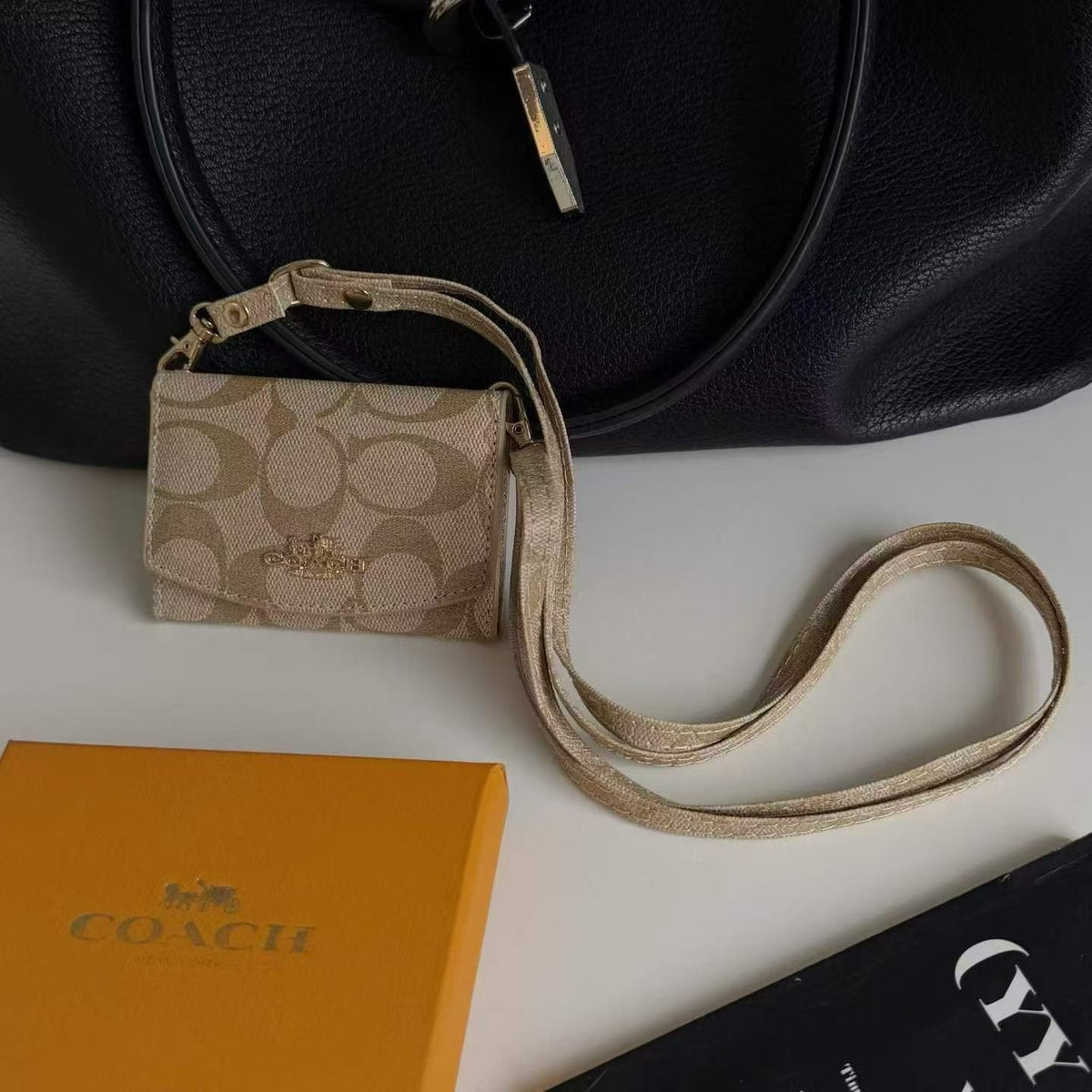 Fashion Shoulder Chain Card Wallet