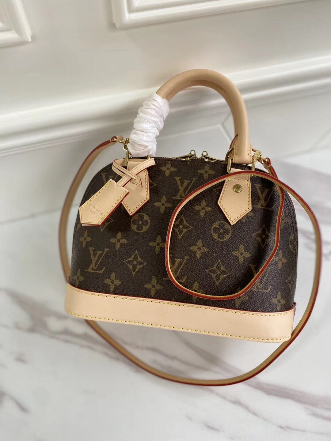 Classic and Stylish Alma Bag