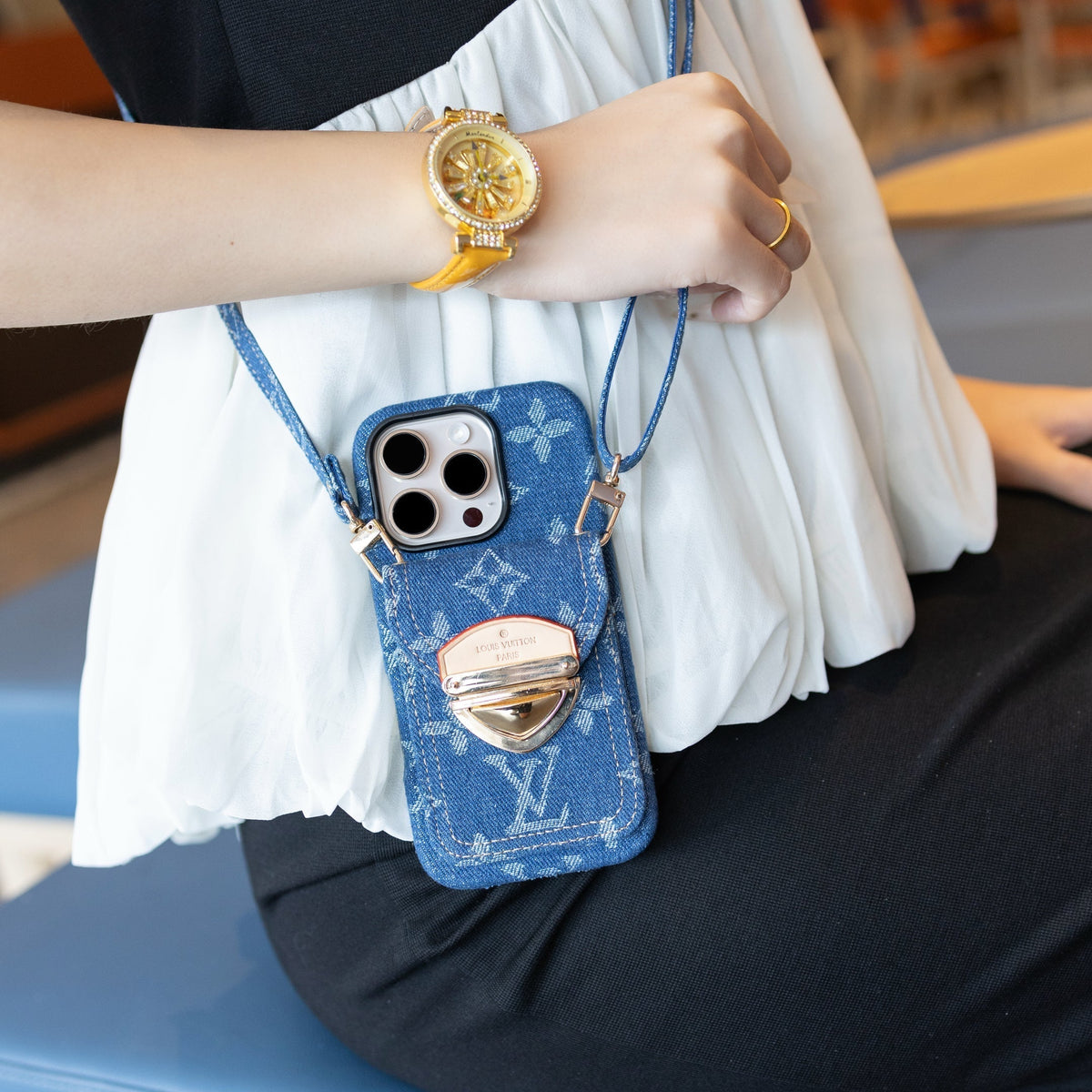 New Classic Luxury Card Holder Phone Case 06