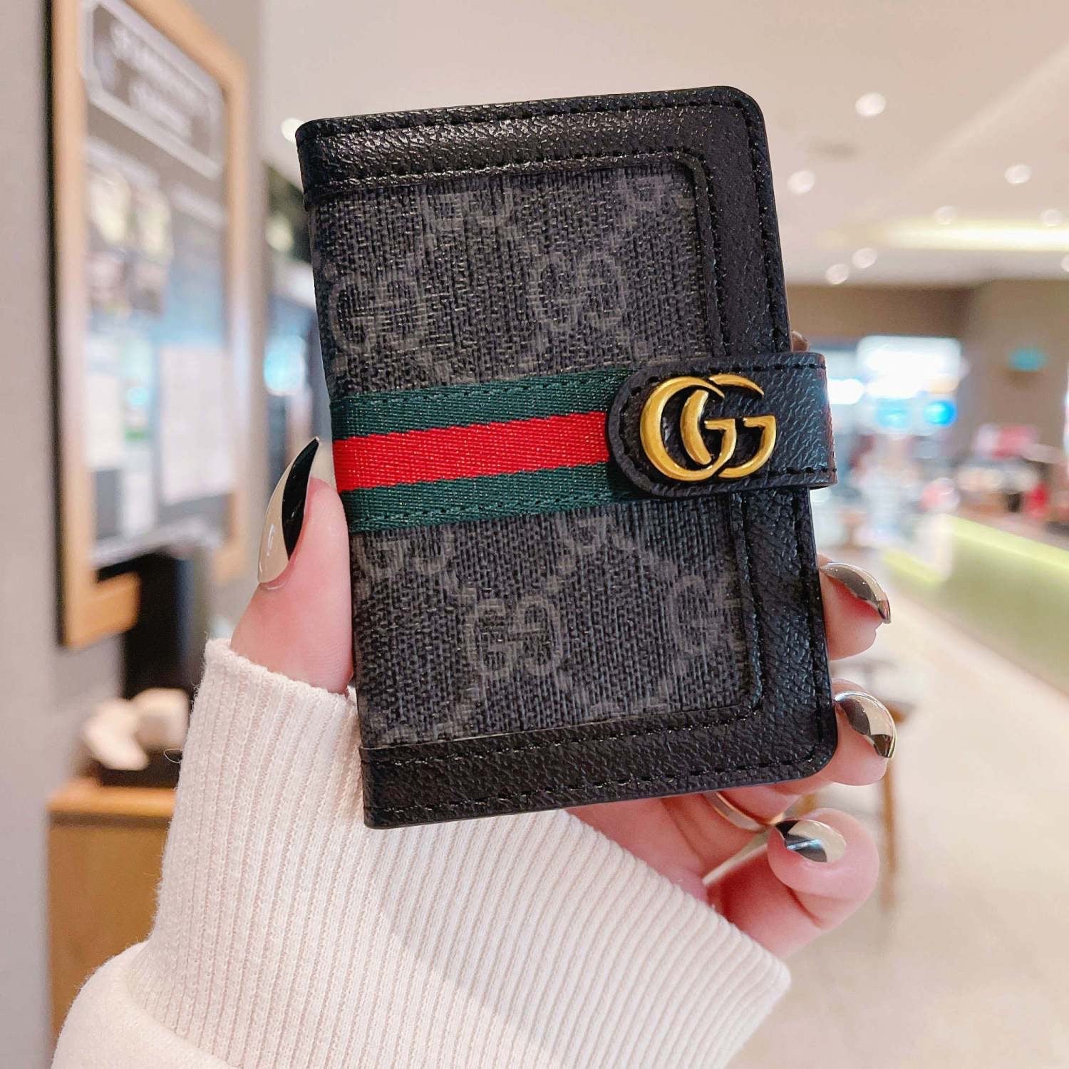Retro Printed Card Holder