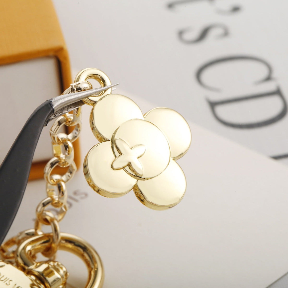 Flower Fresh Keychain Pendant