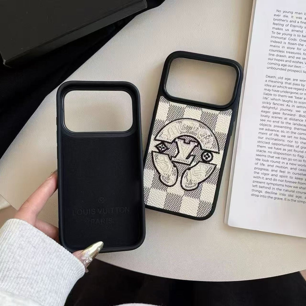 Embroidery Style Phone Case For iPhone