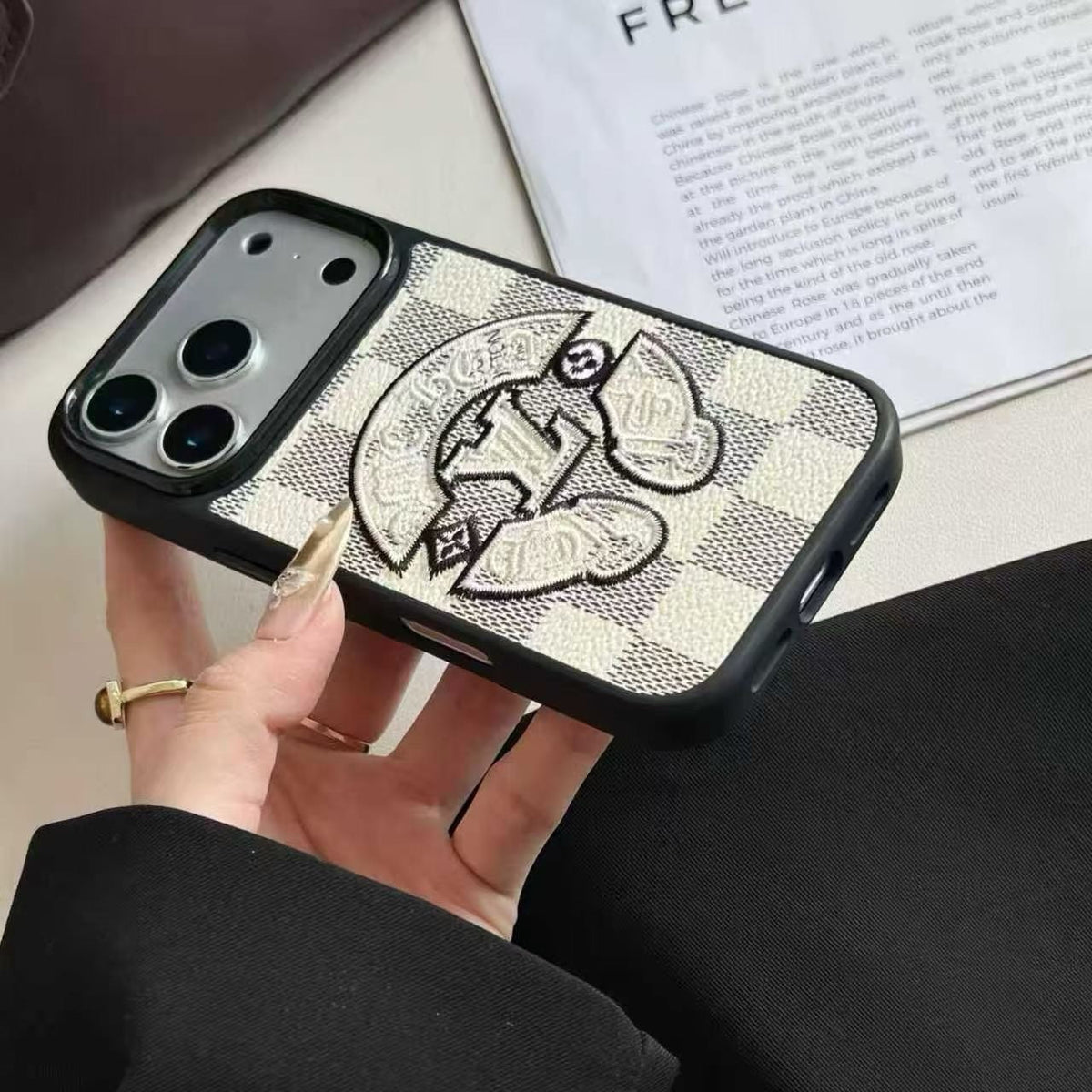 Embroidery Style Phone Case For iPhone