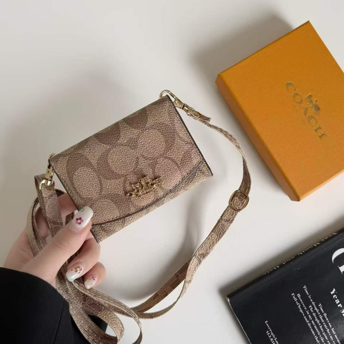 Fashion Shoulder Chain Card Wallet