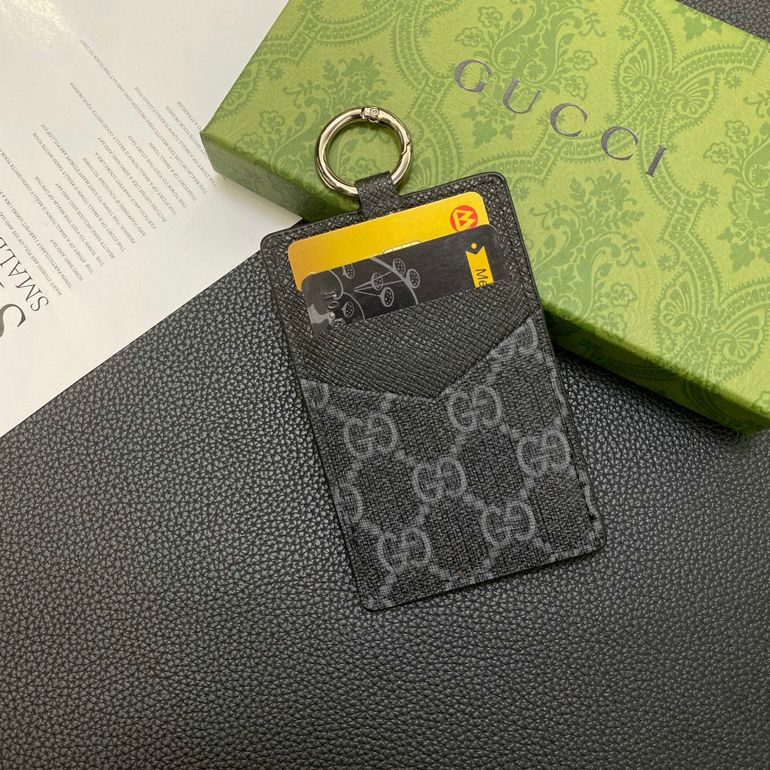 Classic Printed Card Holder