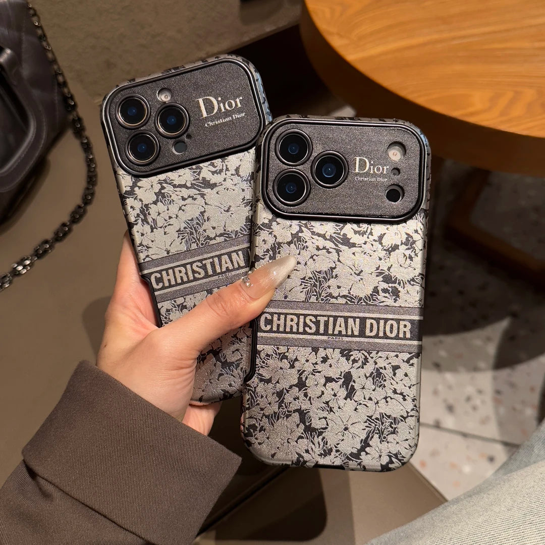 Chic Floral Design iPhone Case — Premium Protection with Elegant Design
